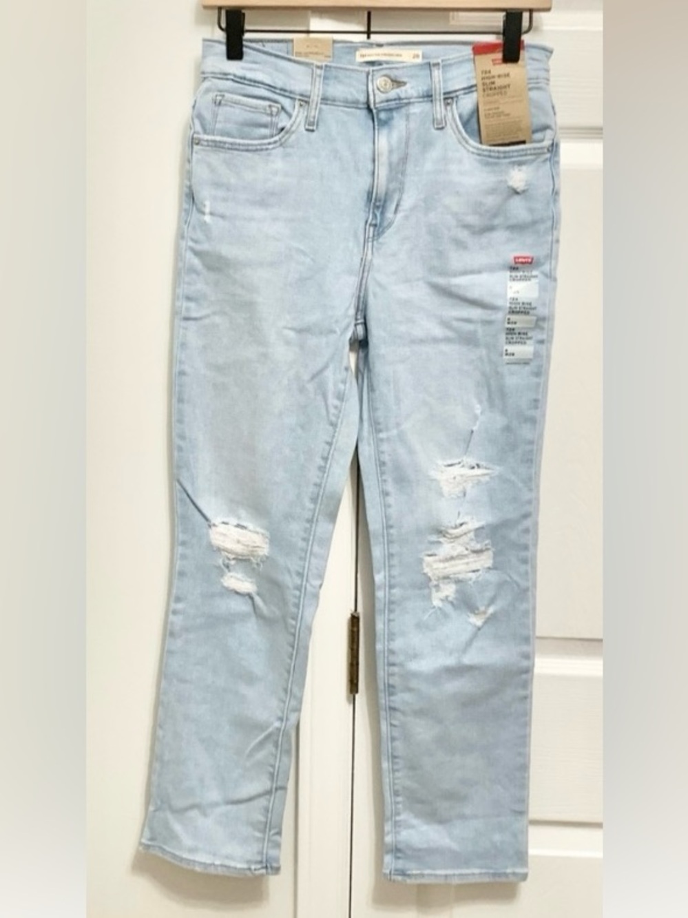 NWT Levi’s 724 High Rise Slim Straight Cropped Jeans - 6/28